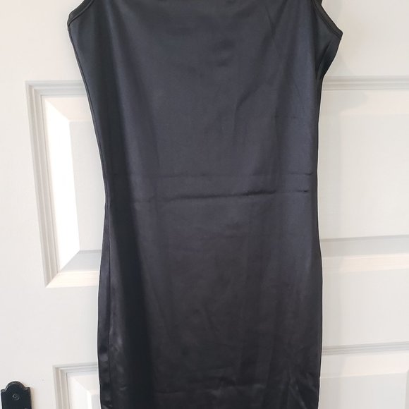 NWT: SER.O.YA Birdie Dress Size X-small - Picture 6 of 10